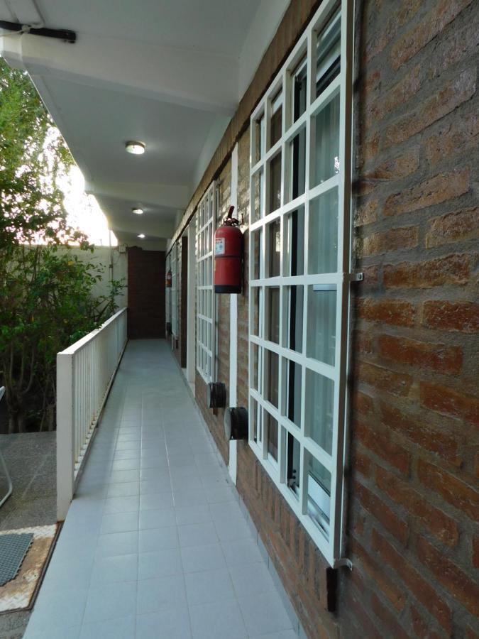 Hosteria Teuly Puerto Madryn Exterior photo